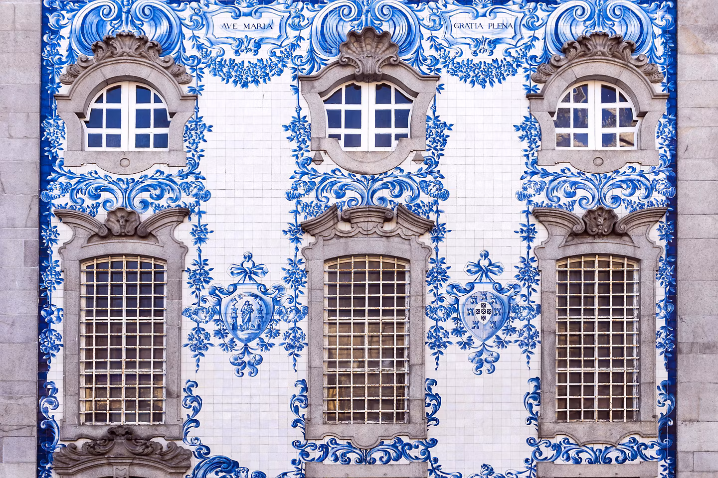 Porto historic facade